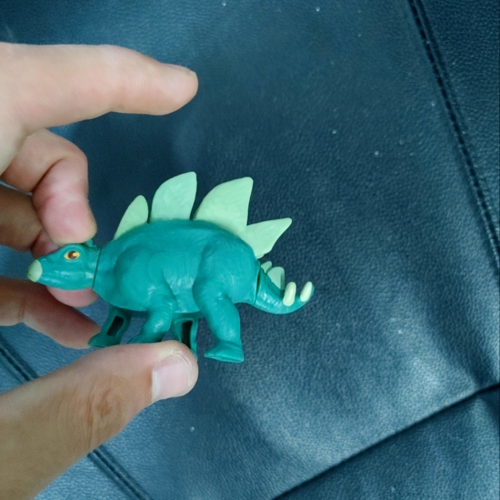 Jurassic Park Stegasaurus McDonald's Happy Meal Toy 2020 Jurassic World Release